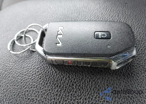 2022 Kia Forte Gt-Line z USA, uszkodzony, nr VIN 3KPF54AD9NE491140